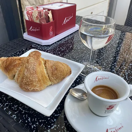 Oda ve Kahvaltı San Giorgio 4*